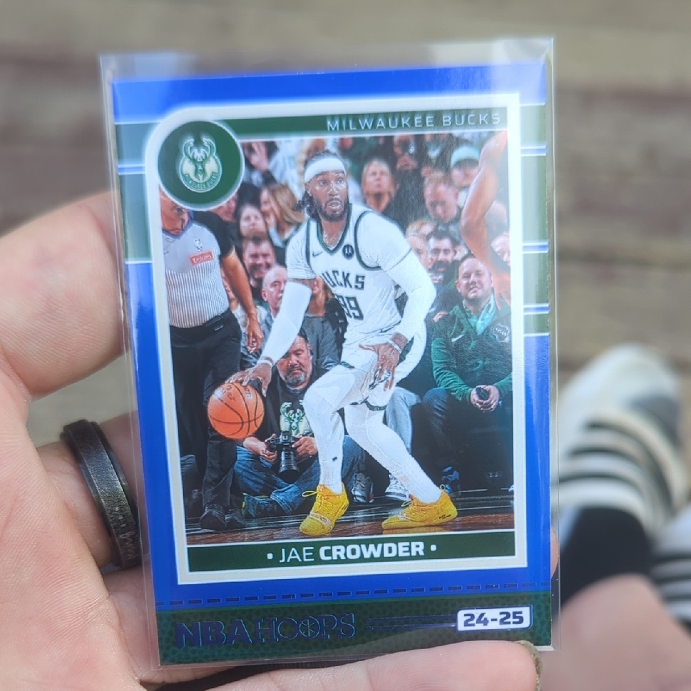 Milwaukee Bucks NBA Hoops Jae Crowder Trading Card